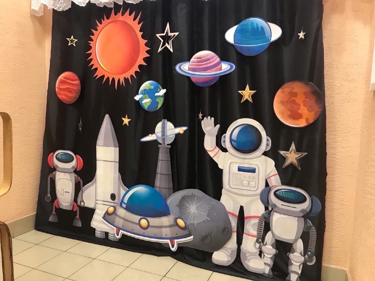 Выставка ко Дню космонавтики